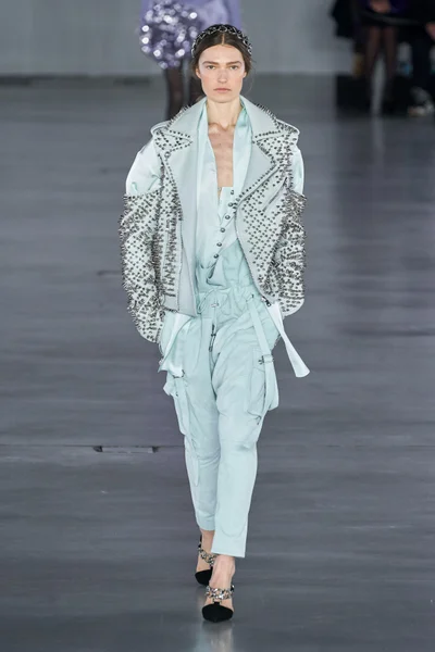 Look 55